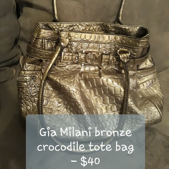 Purses - Picture 5 of 8